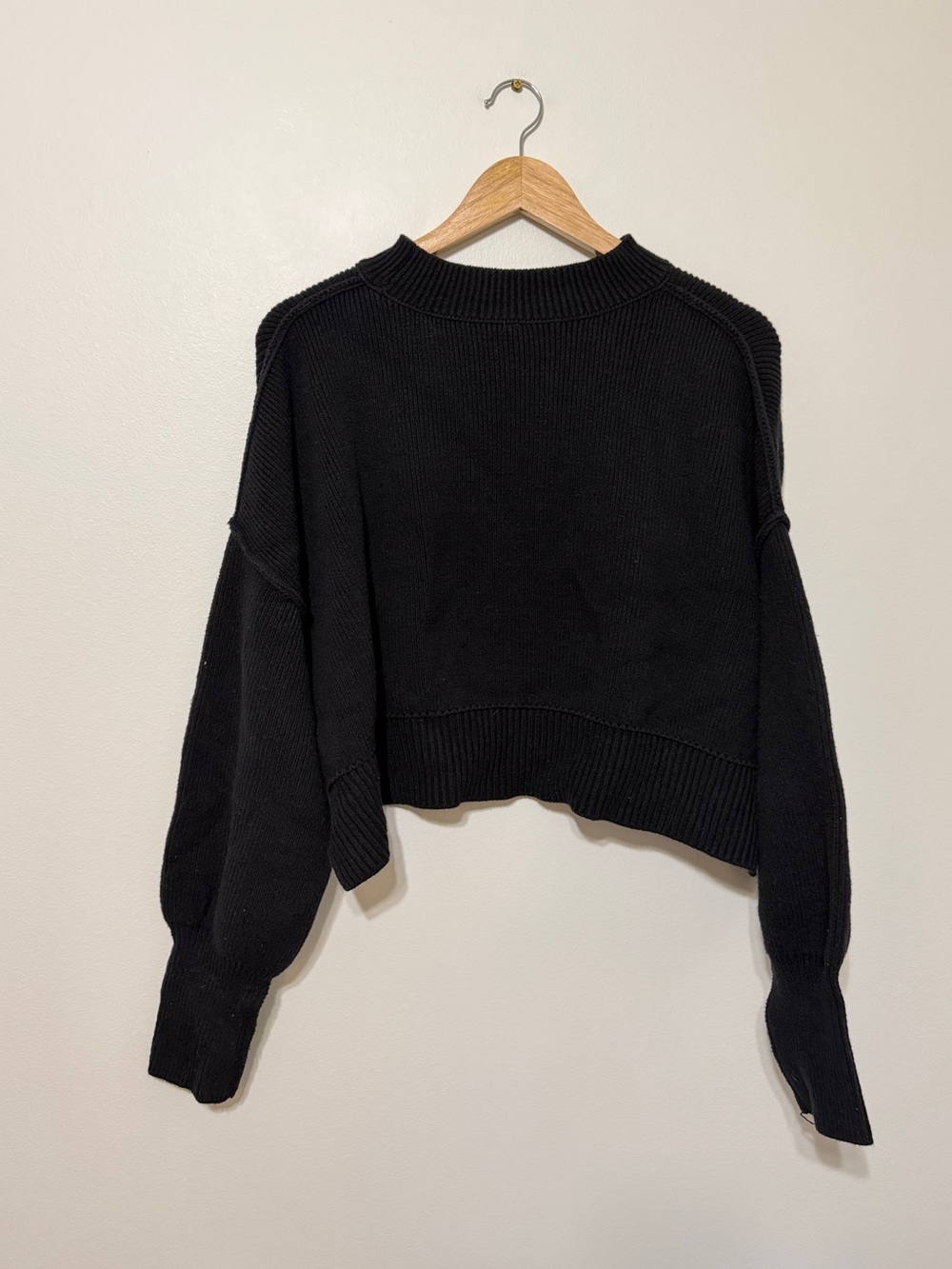 Free People Easy Street Crop Pullover Sweater Size Small Black Oversized Knit - Picture 7 of 10